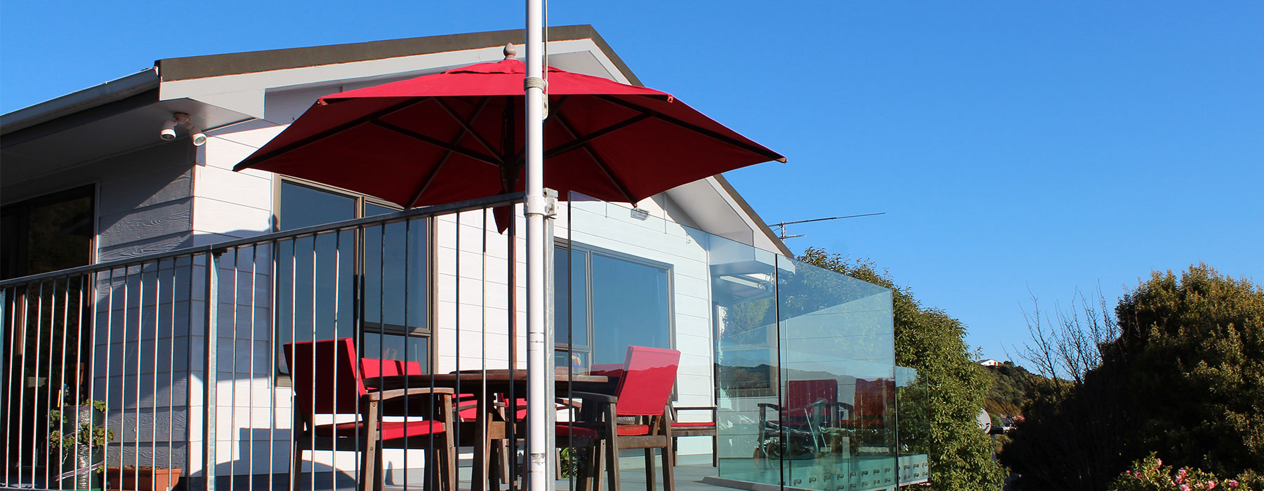Quality Construction Ltd. Experienced Master Builders for all your home extensions and house additions. Licensed Master Builders and Licensed Building Practitioners (LBPs). Regions we service include Tawa, Linden, Porirua City, Titahi Bay, Aotea, Papakowhai, Whitby, Mana, Plimmerton, Pukerua Bay and Northern Wellington. Experienced Porirua builders.